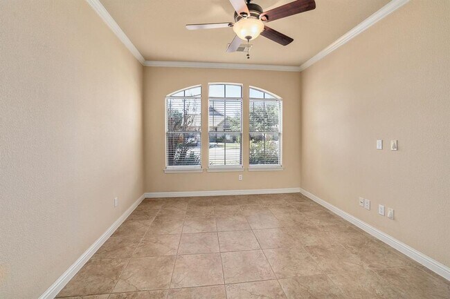 Building Photo - 3313 Pine Needle Cir