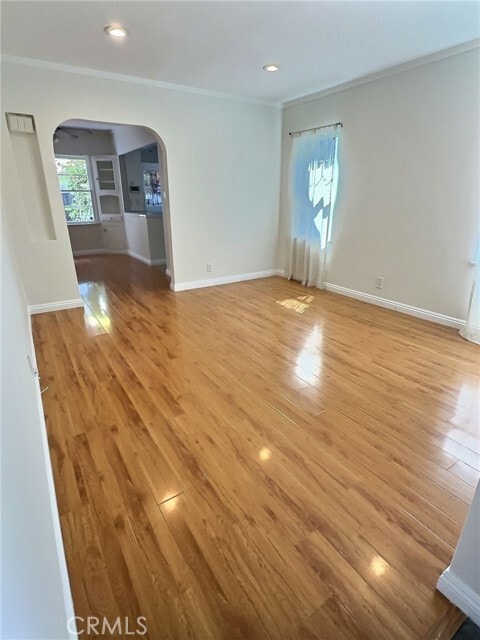Building Photo - 3484 Ashwood Ave