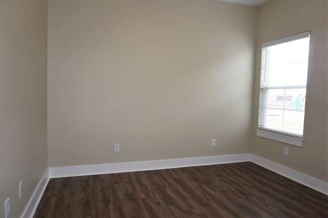 Building Photo - Brand New Construction!!!!!