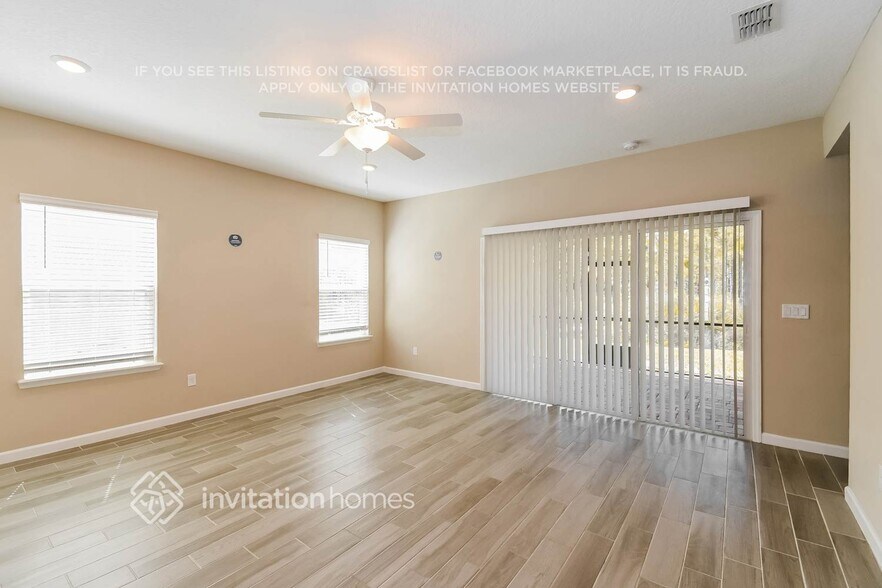 Building Photo - 9998 Lemon Grass Ln