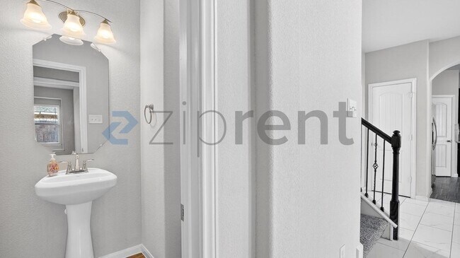 Building Photo - 15103 Breeze Forest Ct