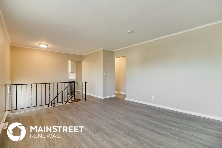 Building Photo - 3193 Elmreeb Dr