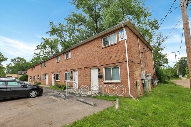 Building Photo - 2850 Baughman Ave