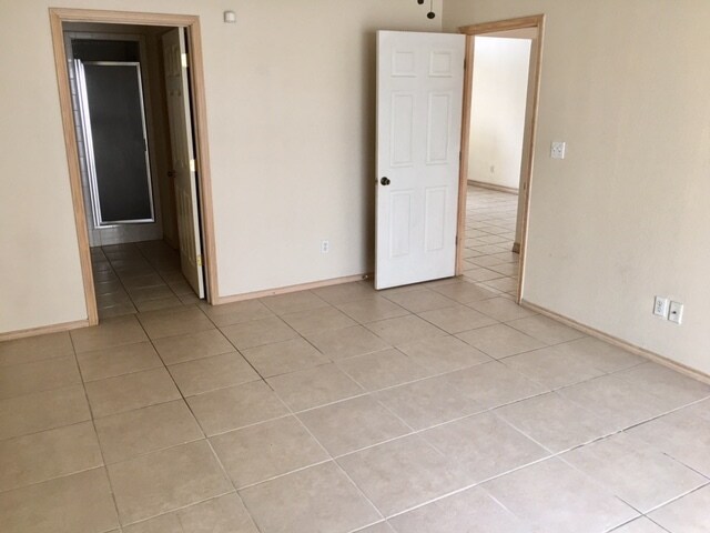 Building Photo - 2408 N I St