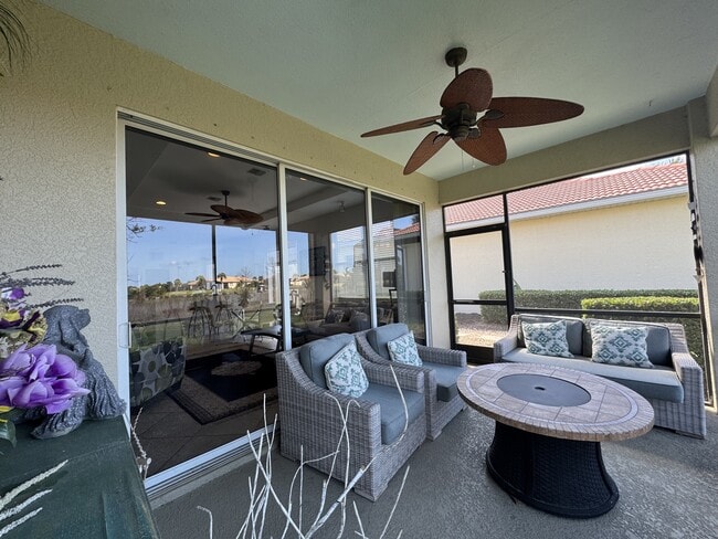 Building Photo - 462 Montelluna Dr