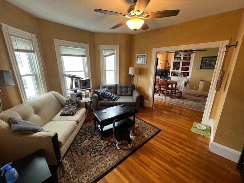 Building Photo - 12 Craigie Ter