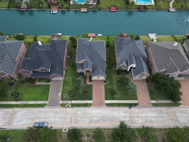 Building Photo - 17827 Circular Quay Ln