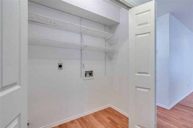 Building Photo - 14710 Montoro Dr