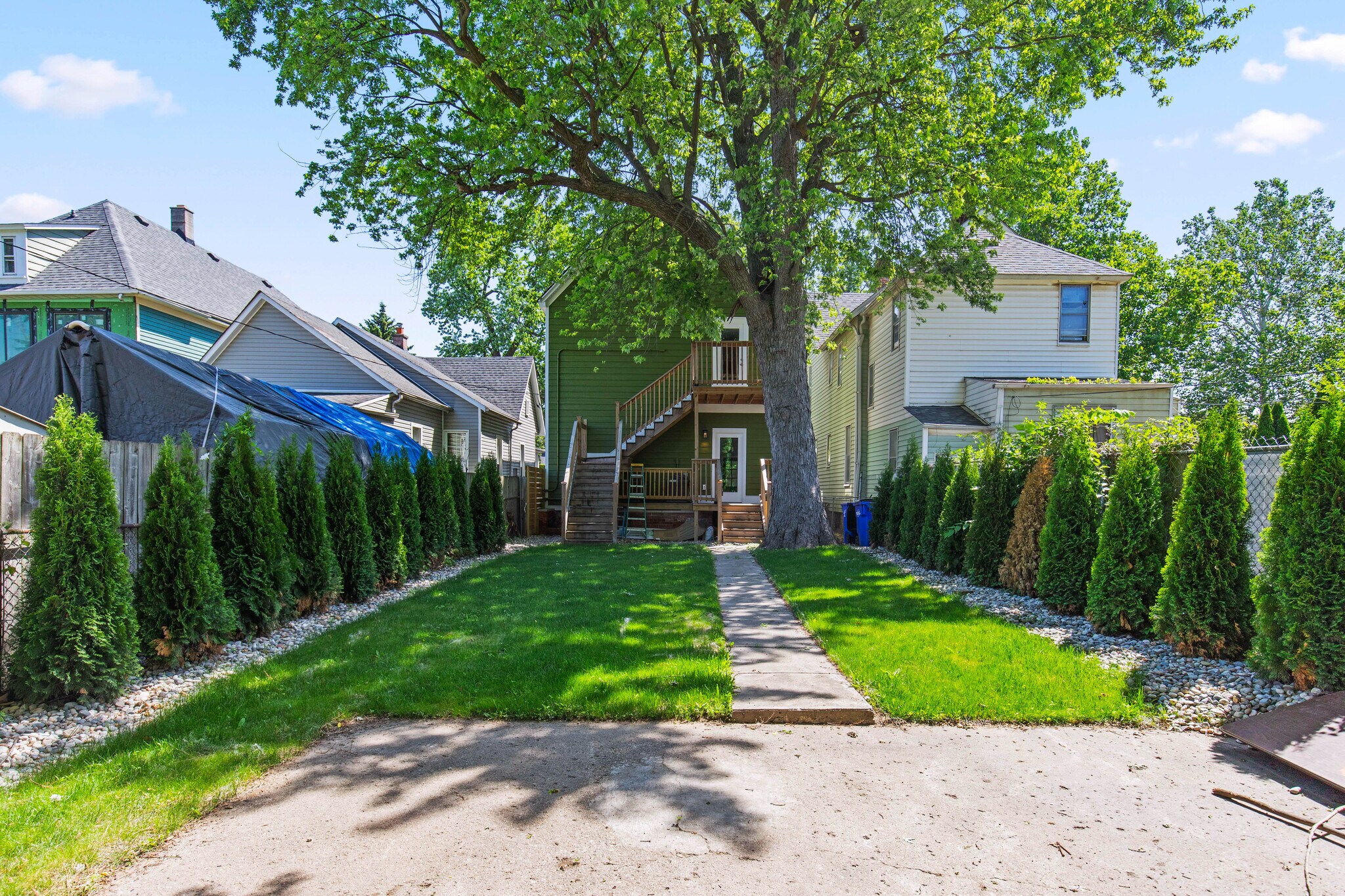 Building Photo - 1095 McKinstry St