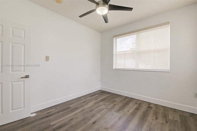 Building Photo - 8039 NW 108th Pl