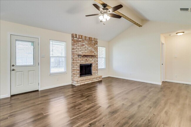 Building Photo - 7314 Ottawa Cir