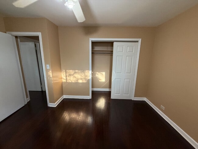 Building Photo - 9503 Greenwood Dr