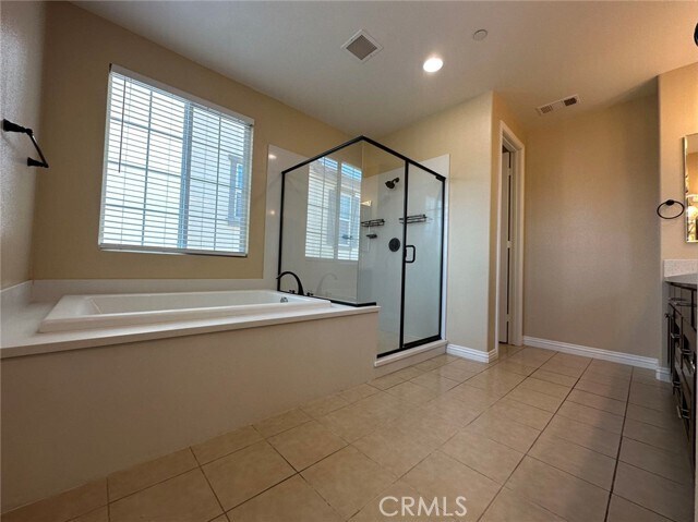 Building Photo - 9780 La Vine St