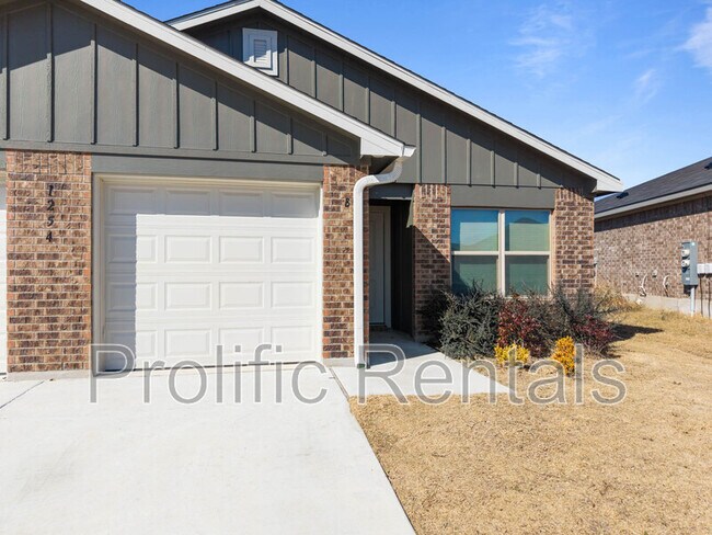 Building Photo - 1254 Lehmann Dr
