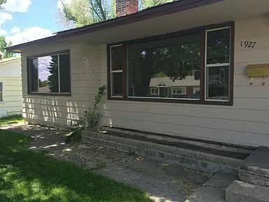 Building Photo - 1927 Forest Ave