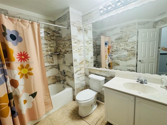 Building Photo - 16262 Ravina Way