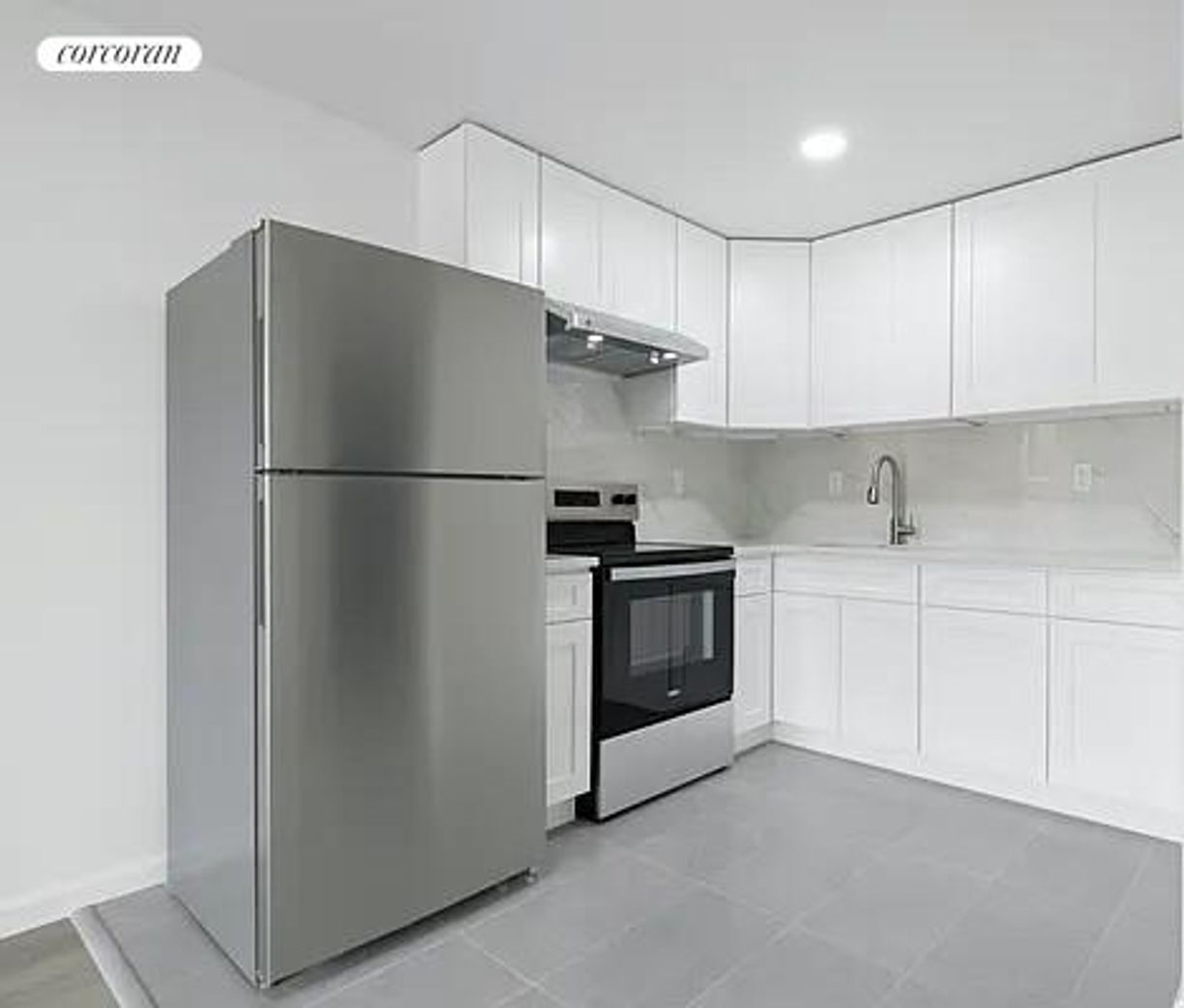 Building Photo - 217 9th St