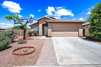Building Photo - 22994 W Solano Dr