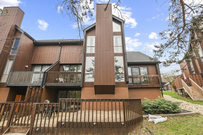 Building Photo - 4765 Smoketalk Ln