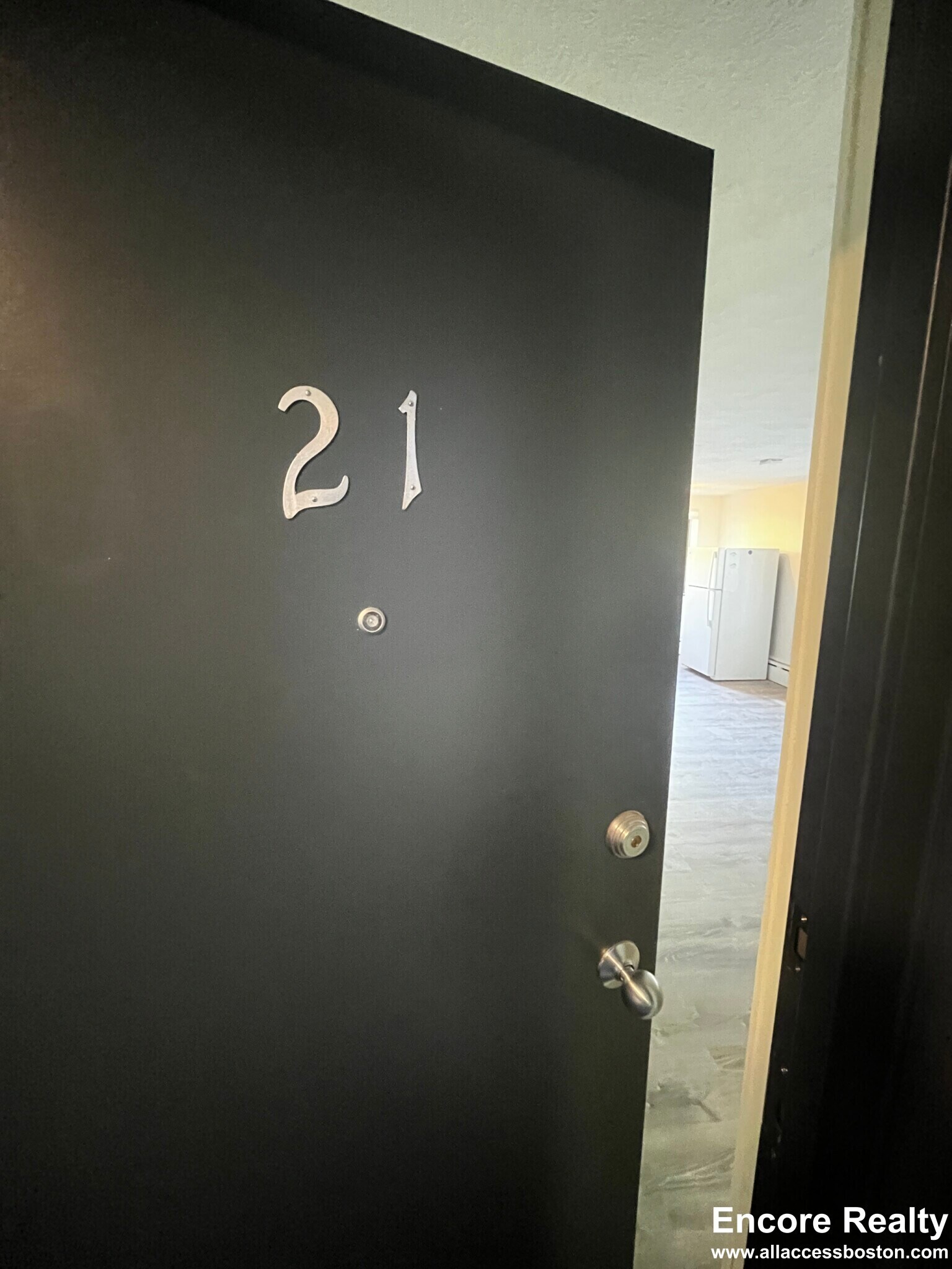 Building Photo - 15 Chester St