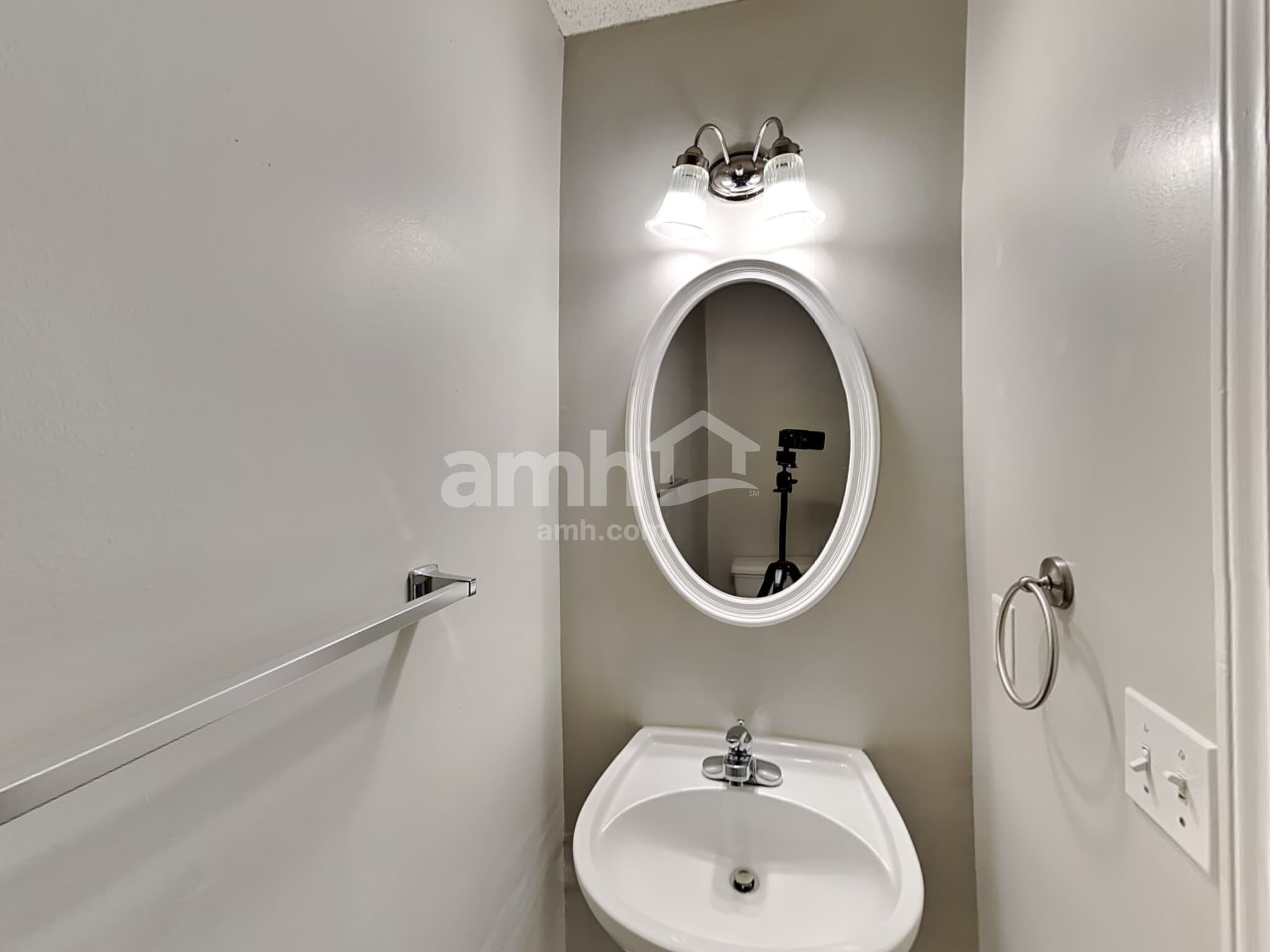 Building Photo - 12505 Britton Wood Pl