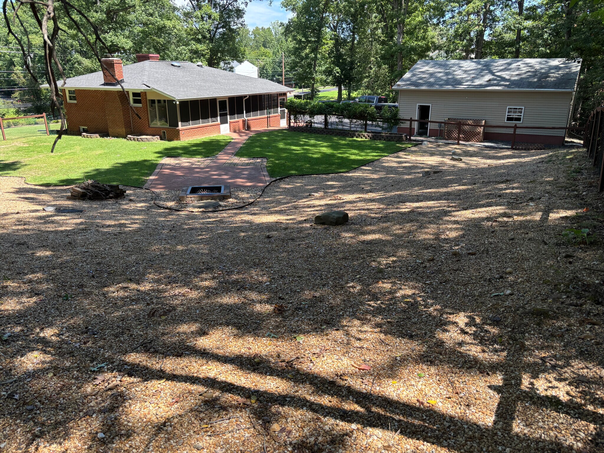 Yard - 48 Hope Rd