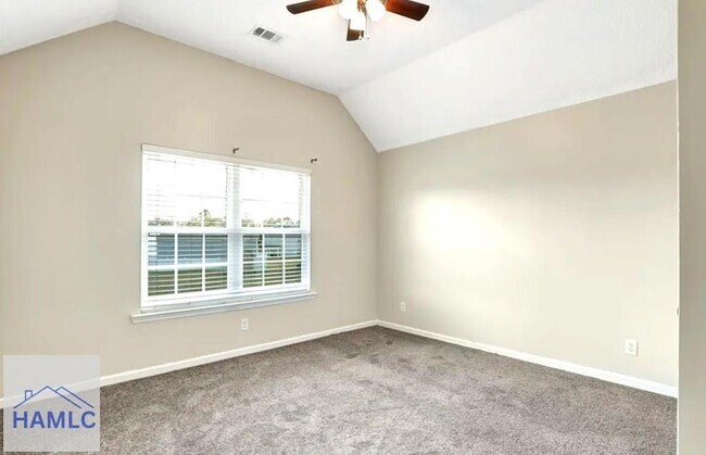 Building Photo - 763 English Oak Dr