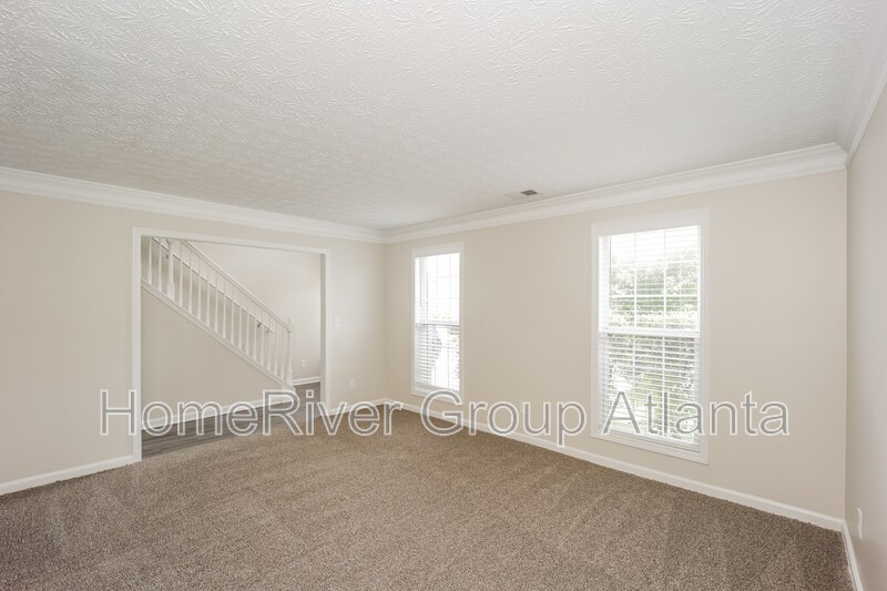 Building Photo - 1583 Marceau Dr