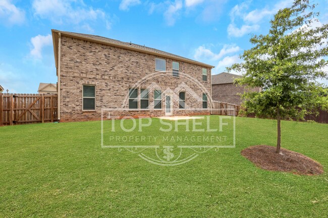 Building Photo - 2256 Cadenza Cir