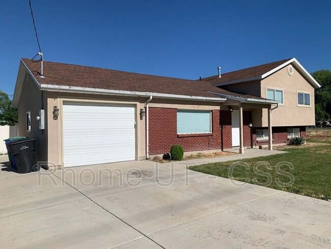Building Photo - 6634 S 2700 W