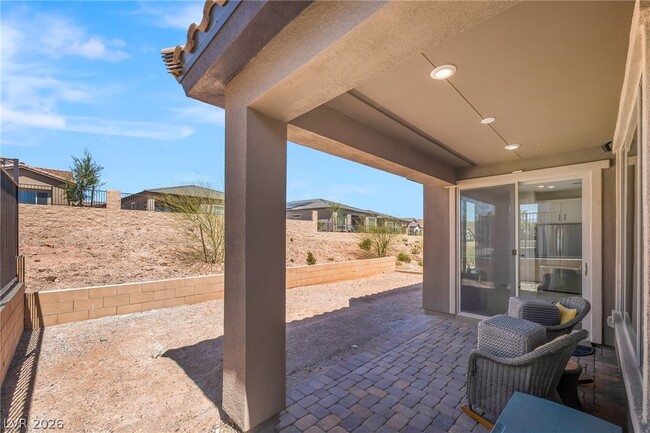 Building Photo - 57 Lk Blf Ct