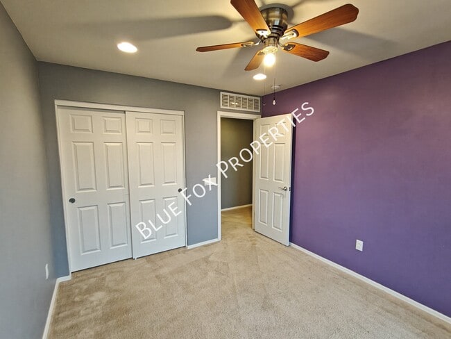 Building Photo - 10947 E Passion Flower Ln