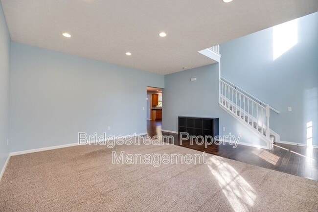 Building Photo - 1875 Prairie Clover Dr