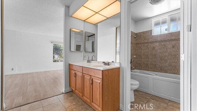 Building Photo - 20456 Tam O'Shanter Dr