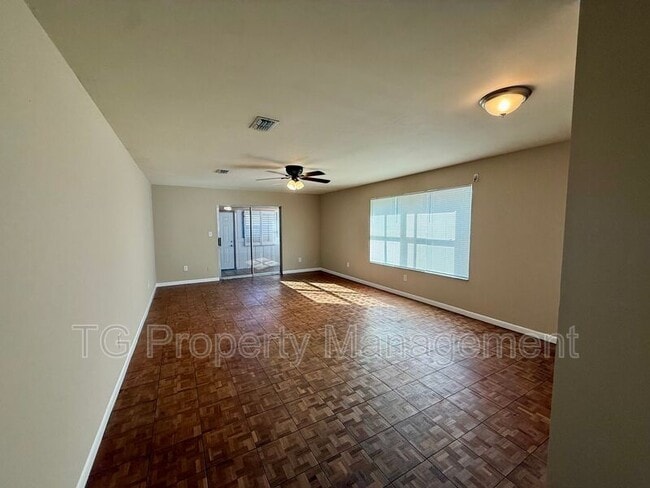 Building Photo - 403 St Augustine Blvd