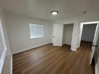 Building Photo - 121 W Century Blvd