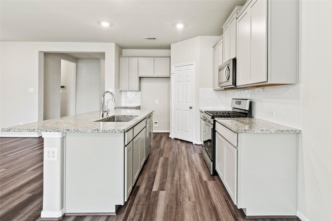 Building Photo - 101 Sea Glass Cv