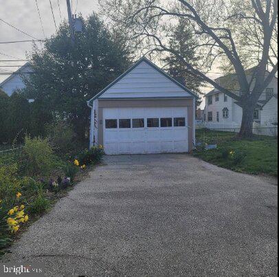 Building Photo - 1005 Drexel Ave