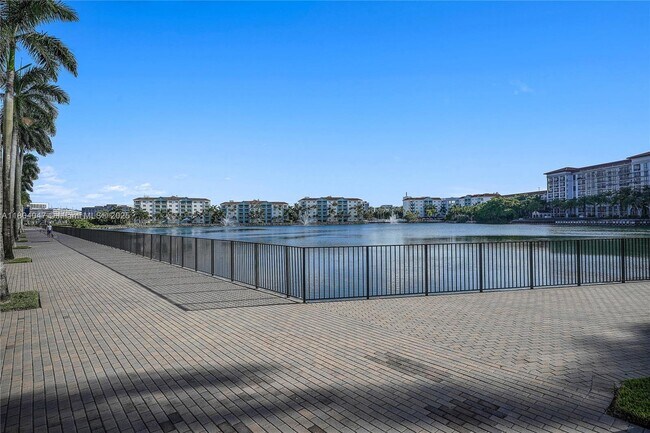 Building Photo - 4740 NW 84th Ct