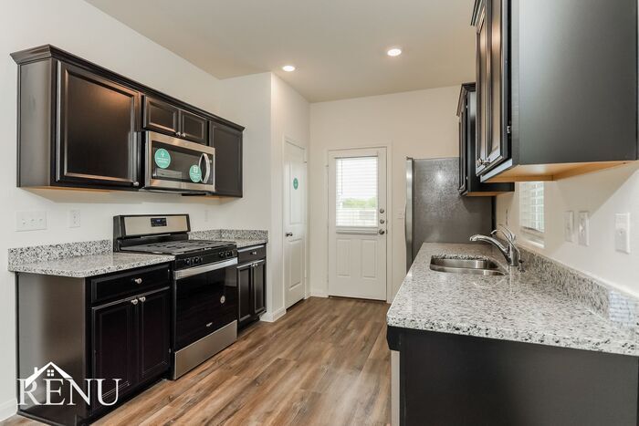 Building Photo - 5042 Firefly Hls