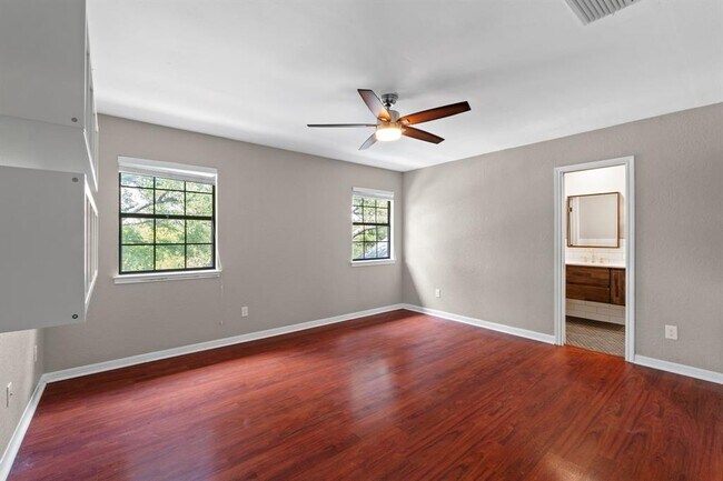 Building Photo - 9406 Ashton Ridge