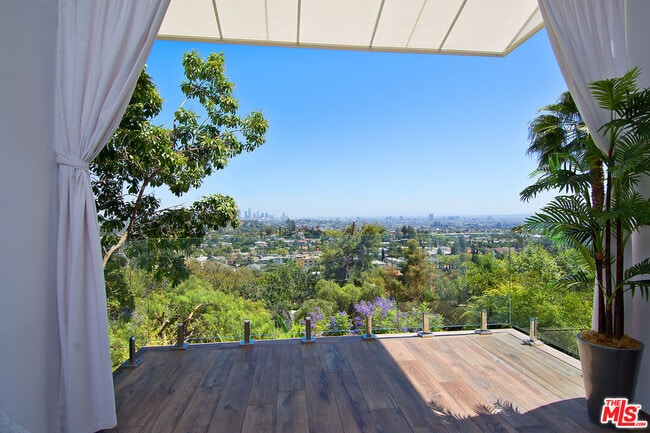 Building Photo - 4130 Parva Ave