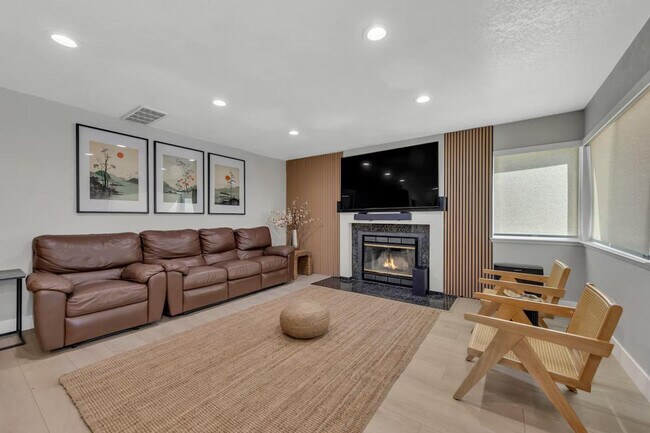 Building Photo - 8004 Caymus Dr