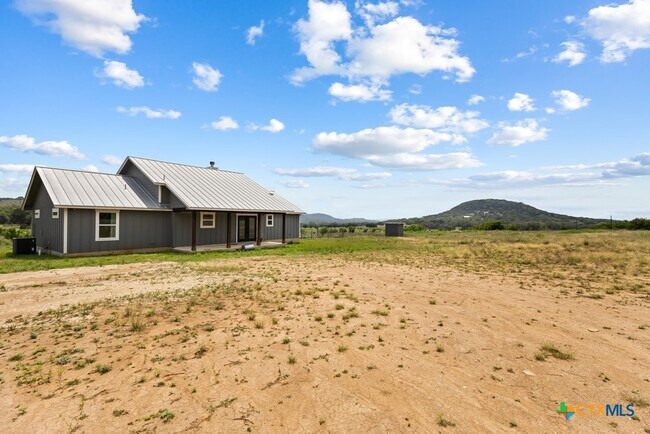 Building Photo - 4574 Bump Gate Rd