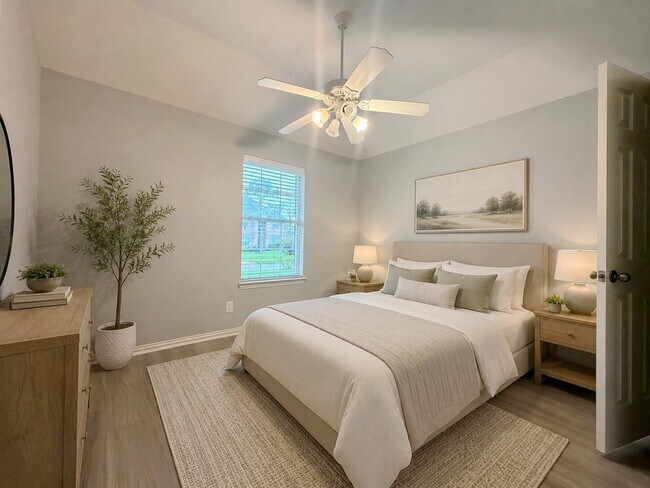 Building Photo - 3043 Summercrest Dr
