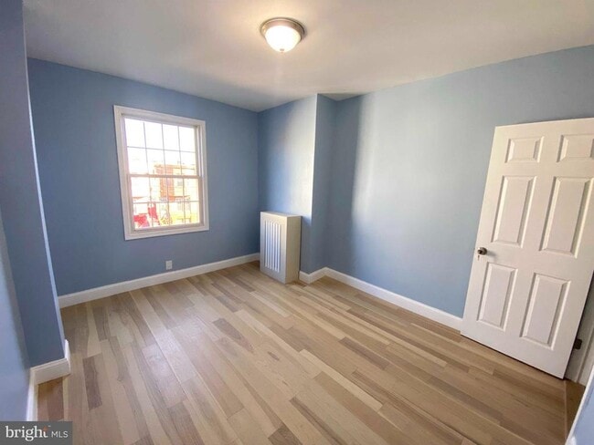 Building Photo - 4055 N 9th St