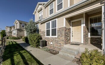 Building Photo - 8135 Elk River View