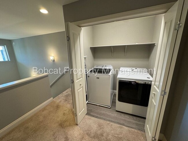 Building Photo - 1336 Saltern Dr