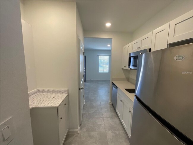 Building Photo - 401 Sandbar Ln