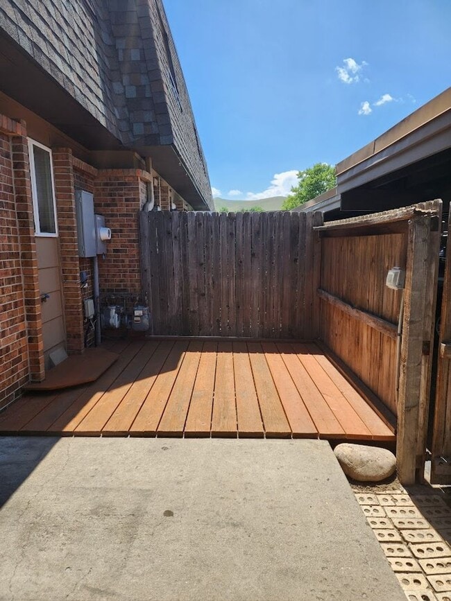 Building Photo - Long Realty & Property Management - Great ...
